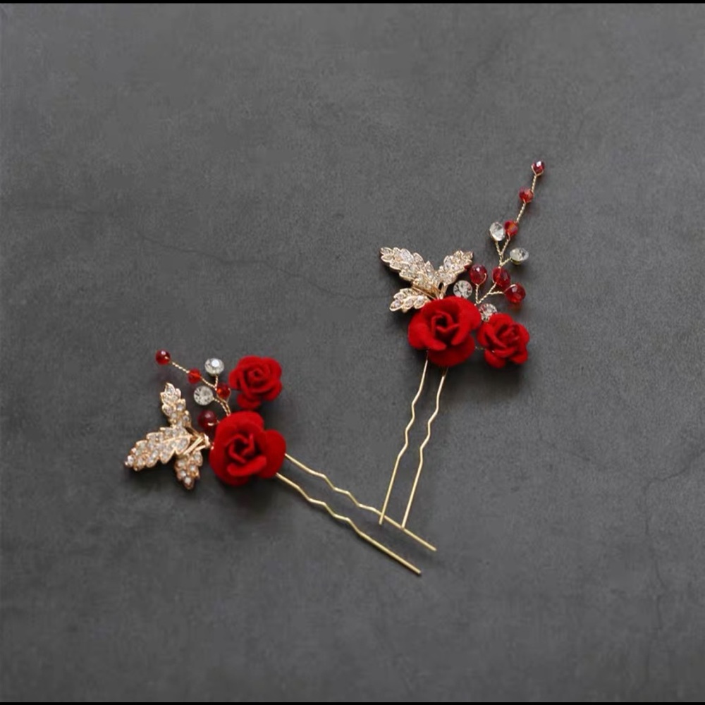 Red golden floral hair pin comb